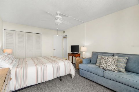 Copropriété à vendre à Saint Pete Beach, Floride: 2 chambres, 109.16 m2 № 2406554 - photo 25