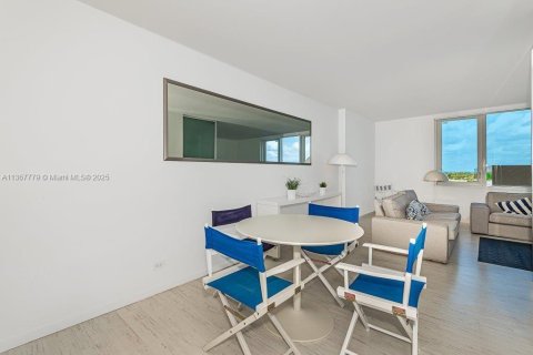 Copropriété à louer à Miami Beach, Floride: 1 chambre, 70.61 m2 № 426308 - photo 14