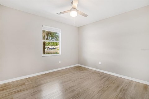 House in Ocala, Florida 3 bedrooms, 104.79 sq.m. № 1720711 - photo 23