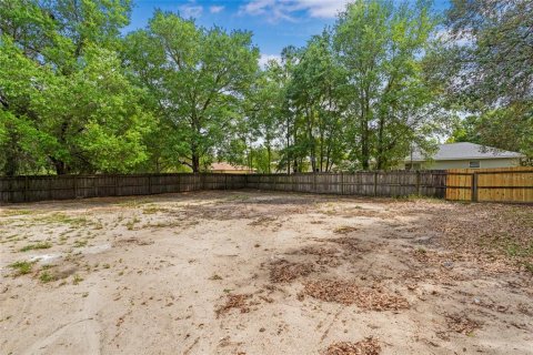 House in Ocala, Florida 3 bedrooms, 104.79 sq.m. № 1720711 - photo 9