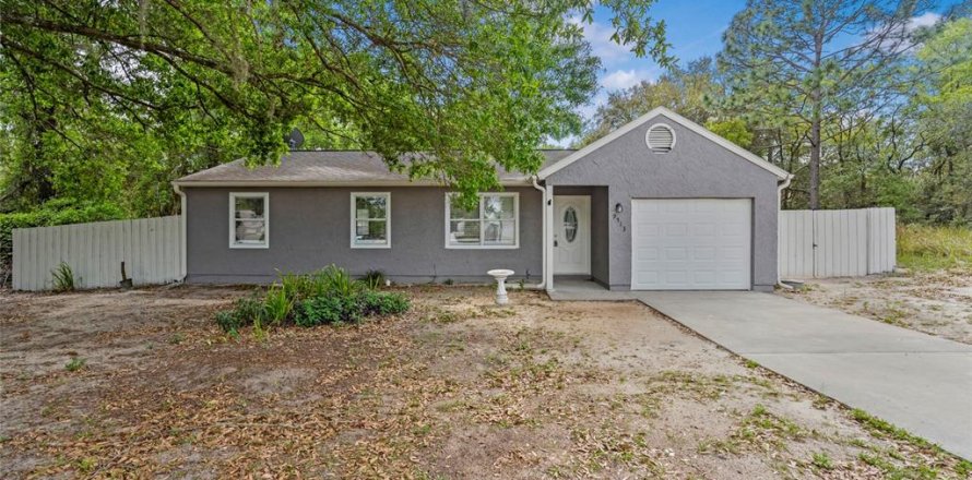 House in Ocala, Florida 3 bedrooms, 104.79 sq.m. № 1720711