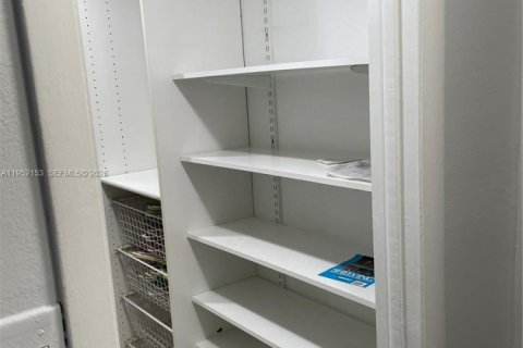 Снять в аренду кондоминиум в Майами-Бич, Флорида 1 спальня, 70.42м2, № 2006512 - фото 10