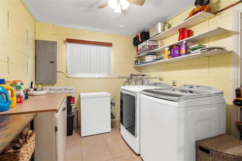 Villa ou maison à vendre à Leesburg, Floride: 3 chambres, 99.03 m2 № 2144628 - photo 17