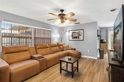 Villa ou maison à vendre à Leesburg, Floride: 3 chambres, 99.03 m2 № 2144628 - photo 7