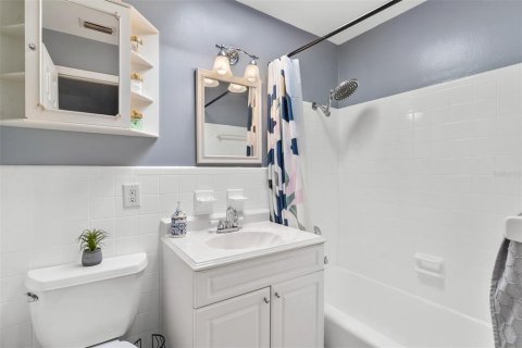 Villa ou maison à vendre à Leesburg, Floride: 3 chambres, 99.03 m2 № 2144628 - photo 20