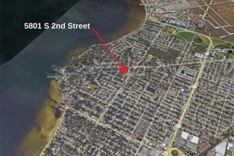 Terreno en venta en Tampa, Florida № 1566263 - foto 1
