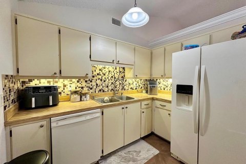 Condominio en venta en Winter Garden, Florida, 2 dormitorios, 86.4 m2 № 1719886 - foto 5