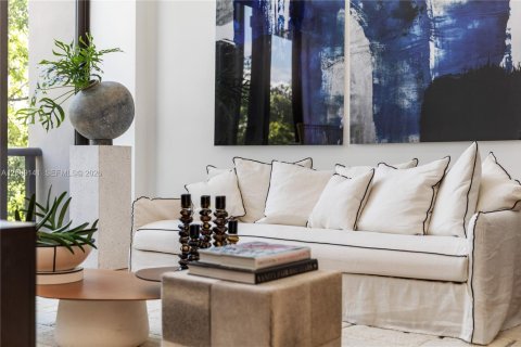Condominio en venta en Miami, Florida, 2 dormitorios, 137.03 m2 № 2145900 - foto 9