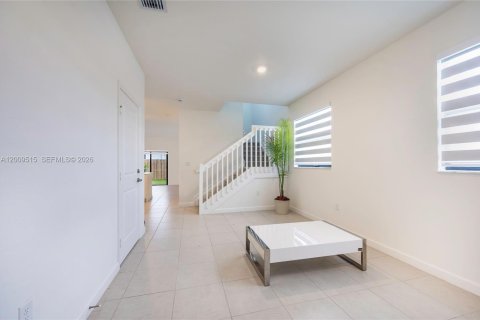 Touwnhouse à vendre à Homestead, Floride: 3 chambres, 157.47 m2 № 2089994 - photo 5