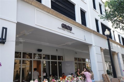 Condominio en venta en Coral Gables, Florida, 2 dormitorios, 90.12 m2 № 1952158 - foto 22