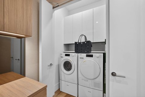 Купить кондоминиум в Лейк-Парк, Флорида 5 комнат, 159.23м2, № 2085638 - фото 22