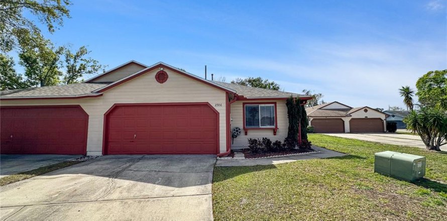 Dúplex en Orlando, Florida 3 dormitorios, 129.97 m2 № 2095665
