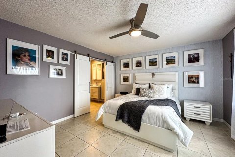 Dúplex en venta en Orlando, Florida, 3 dormitorios, 129.97 m2 № 2095665 - foto 12