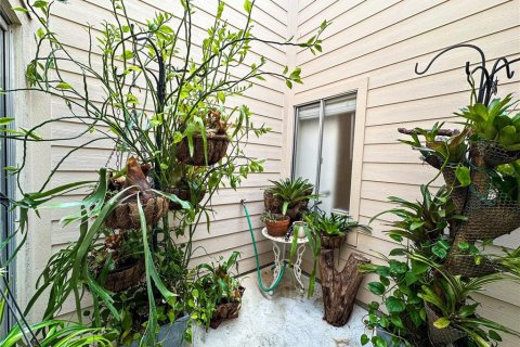 Dúplex en venta en Orlando, Florida, 3 dormitorios, 129.97 m2 № 2095665 - foto 7