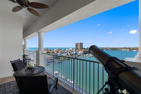 Condo in Redington Shores, Florida, 4 bedrooms  № 2099493 - photo 27
