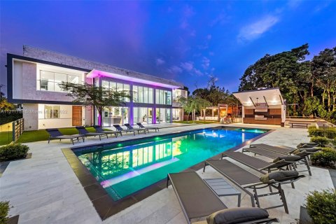 Villa ou maison à louer à Southwest Ranches, Floride: 9 chambres, 562.71 m2 № 1694375 - photo 3
