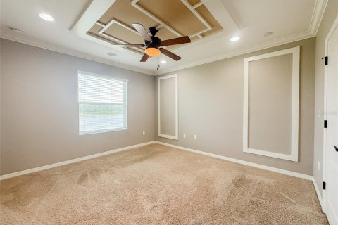 Townhouse in Wesley Chapel, Florida 3 bedrooms, 156.91 sq.m. № 2209779 - photo 13