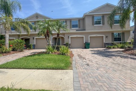 Townhouse in Wesley Chapel, Florida 3 bedrooms, 156.91 sq.m. № 2209779