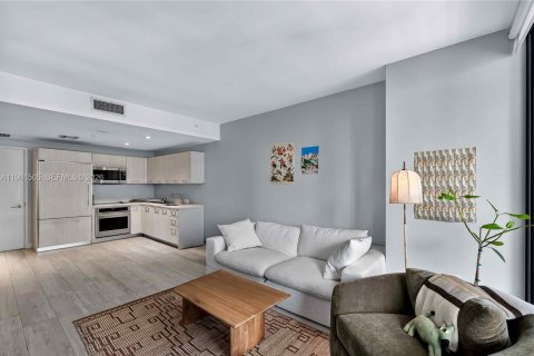 Купить кондоминиум в Майами, Флорида 1 спальня, 57.6м2, № 2024360 - фото 2