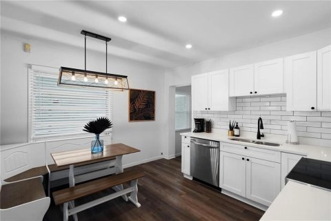 Immobilier commercial à vendre à Largo, Floride: 7 chambres, 345.97 m2 № 2100311 - photo 24