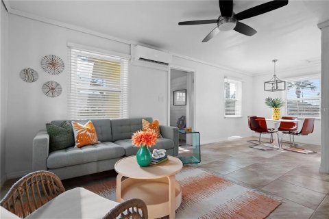 Immobilier commercial à vendre à Largo, Floride: 7 chambres, 345.97 m2 № 2100311 - photo 12