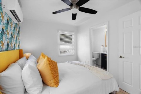 Immobilier commercial à vendre à Largo, Floride: 7 chambres, 345.97 m2 № 2100311 - photo 26