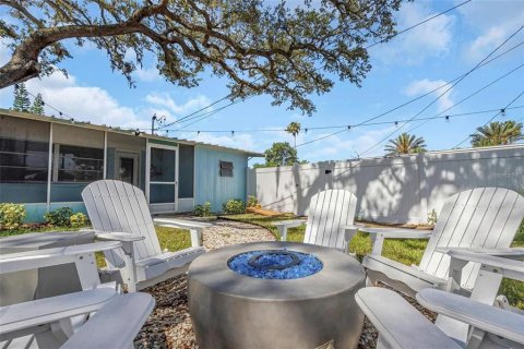 Immobilier commercial à vendre à Largo, Floride: 7 chambres, 345.97 m2 № 2100311 - photo 2