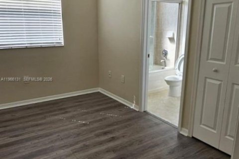 Touwnhouse à louer à Miami, Floride: 2 chambres, 142.7 m2 № 2027902 - photo 7