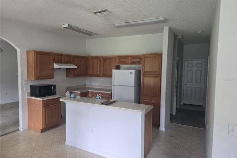 House in Kissimmee, Florida 4 bedrooms, 214.42 sq.m. № 1904855 - photo 4