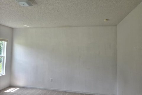 House in Kissimmee, Florida 4 bedrooms, 214.42 sq.m. № 1904855 - photo 6