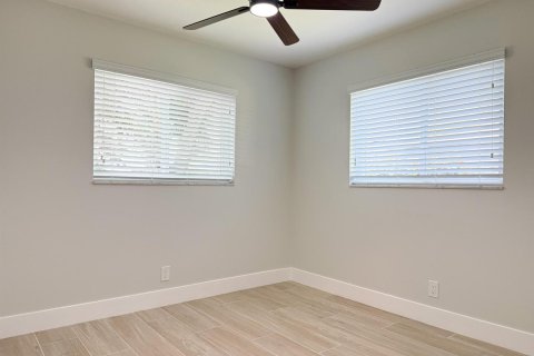 Villa ou maison à vendre à Lake Worth, Floride: 3 chambres, 96.62 m2 № 2244523 - photo 8