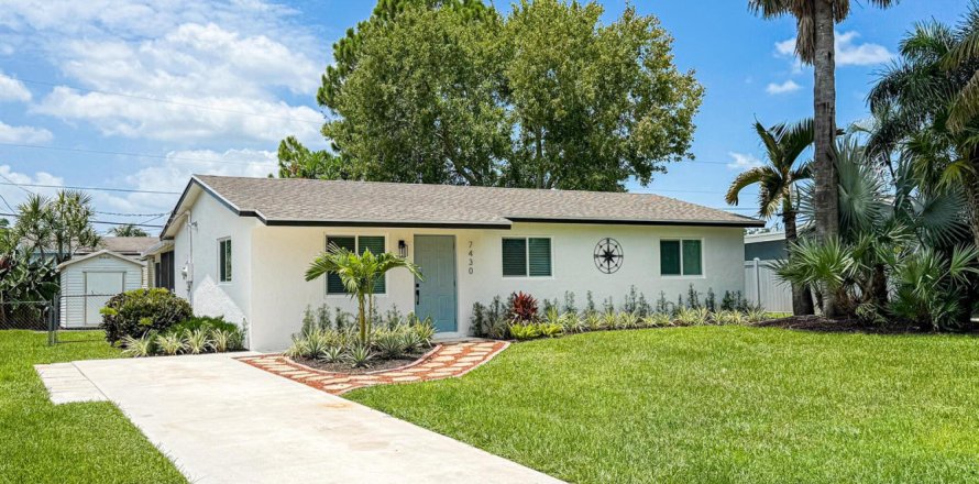 Villa ou maison à Lake Worth, Floride 3 chambres, 96.62 m2 № 2244523