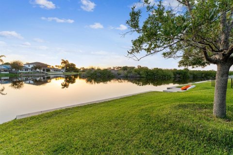 Casa en venta en Holiday, Florida, 4 dormitorios, 190.17 m2 № 1908803 - foto 4