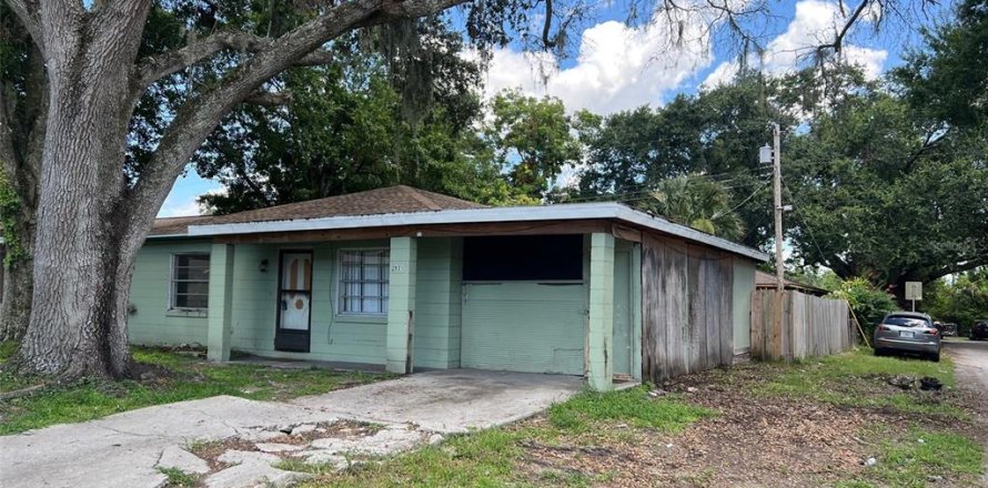House in Lakeland, Florida 4 bedrooms, 128.21 sq.m. № 1789681