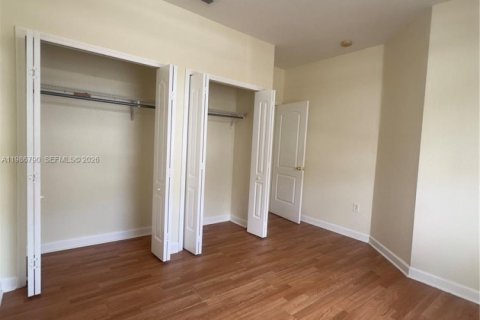 Купить кондоминиум в Хомстед, Флорида 3 спальни, 99.96м2, № 2044962 - фото 7