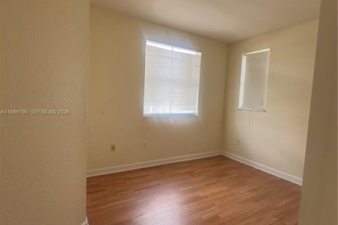 Купить кондоминиум в Хомстед, Флорида 3 спальни, 99.96м2, № 2044962 - фото 8