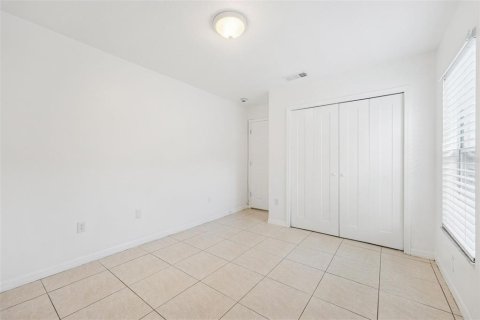 House in Tampa, Florida 3 bedrooms, 123.28 sq.m. № 1905624 - photo 21