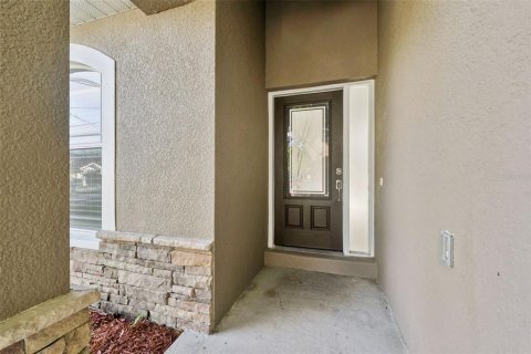 House in Tampa, Florida 3 bedrooms, 123.28 sq.m. № 1905624 - photo 5