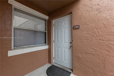 Copropriété à louer à Pembroke Pines, Floride: 1 chambre, 96.34 m2 № 1966257 - photo 7