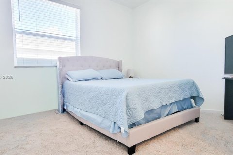 Touwnhouse à vendre à Florida City, Floride: 2 chambres, 112.23 m2 № 2015905 - photo 13