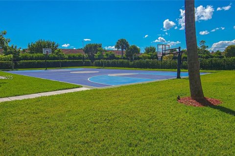 Touwnhouse à vendre à Florida City, Floride: 2 chambres, 112.23 m2 № 2015905 - photo 24