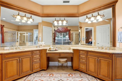 Casa en venta en Mount Dora, Florida, 3 dormitorios, 342.44 m2 № 2299390 - foto 27
