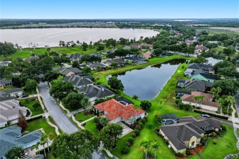 Casa en venta en Mount Dora, Florida, 3 dormitorios, 342.44 m2 № 2299390 - foto 10