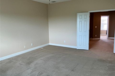 Townhouse in Seminole, Florida 3 bedrooms, 193.98 sq.m. № 2294715 - photo 18