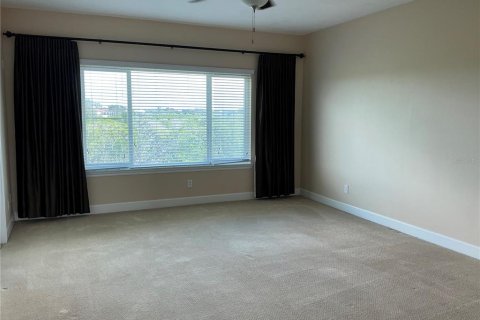 Townhouse in Seminole, Florida 3 bedrooms, 193.98 sq.m. № 2294715 - photo 17