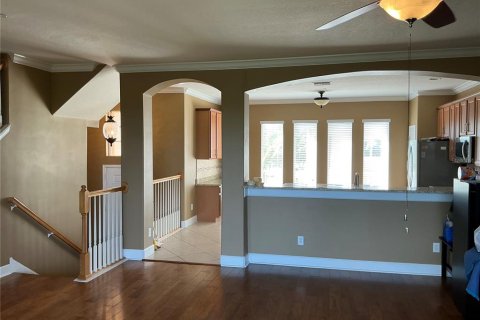 Townhouse in Seminole, Florida 3 bedrooms, 193.98 sq.m. № 2294715 - photo 9