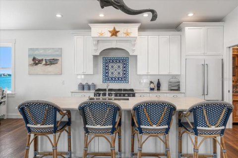 Casa en venta en Saint Pete Beach, Florida, 4 dormitorios, 275.36 m2 № 1899658 - foto 12
