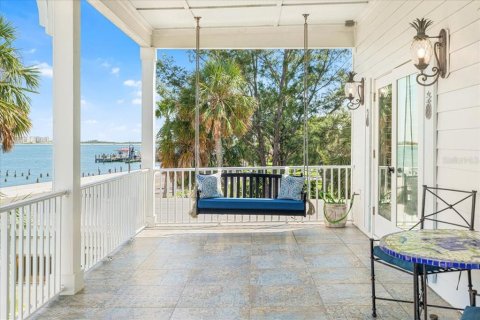 Casa en venta en Saint Pete Beach, Florida, 4 dormitorios, 275.36 m2 № 1899658 - foto 29