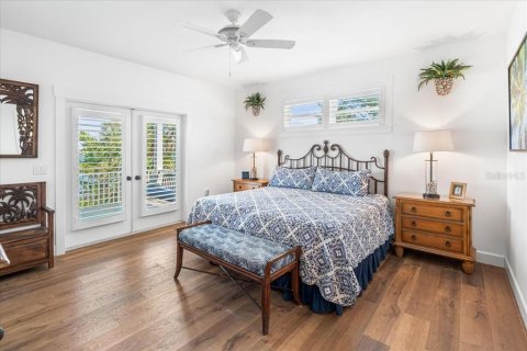 Casa en venta en Saint Pete Beach, Florida, 4 dormitorios, 275.36 m2 № 1899658 - foto 24