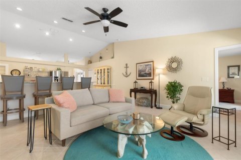 Villa ou maison à vendre à Palm Coast, Floride: 4 chambres, 192.68 m2 № 2419675 - photo 21